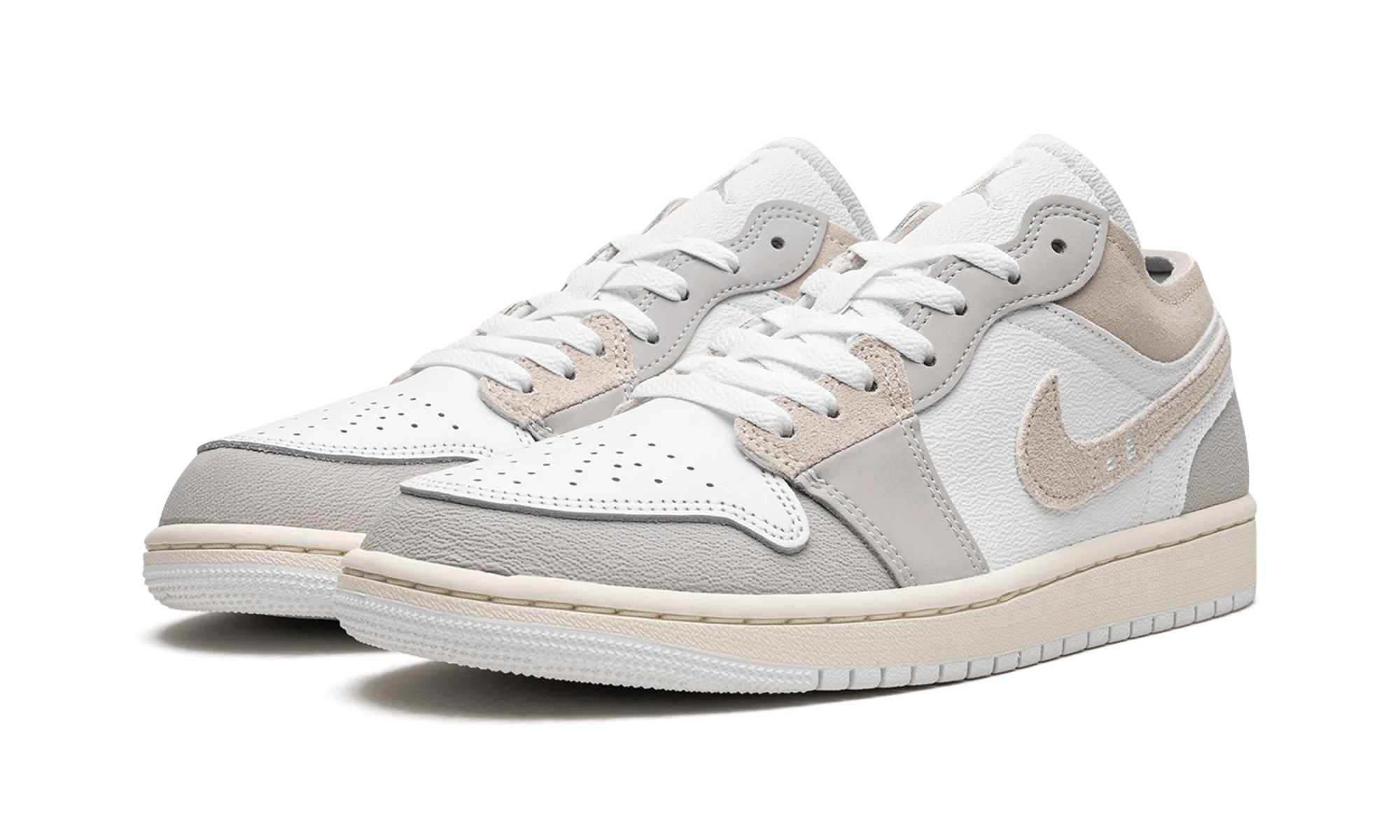 Air Jordan 1 Low SE Craft 