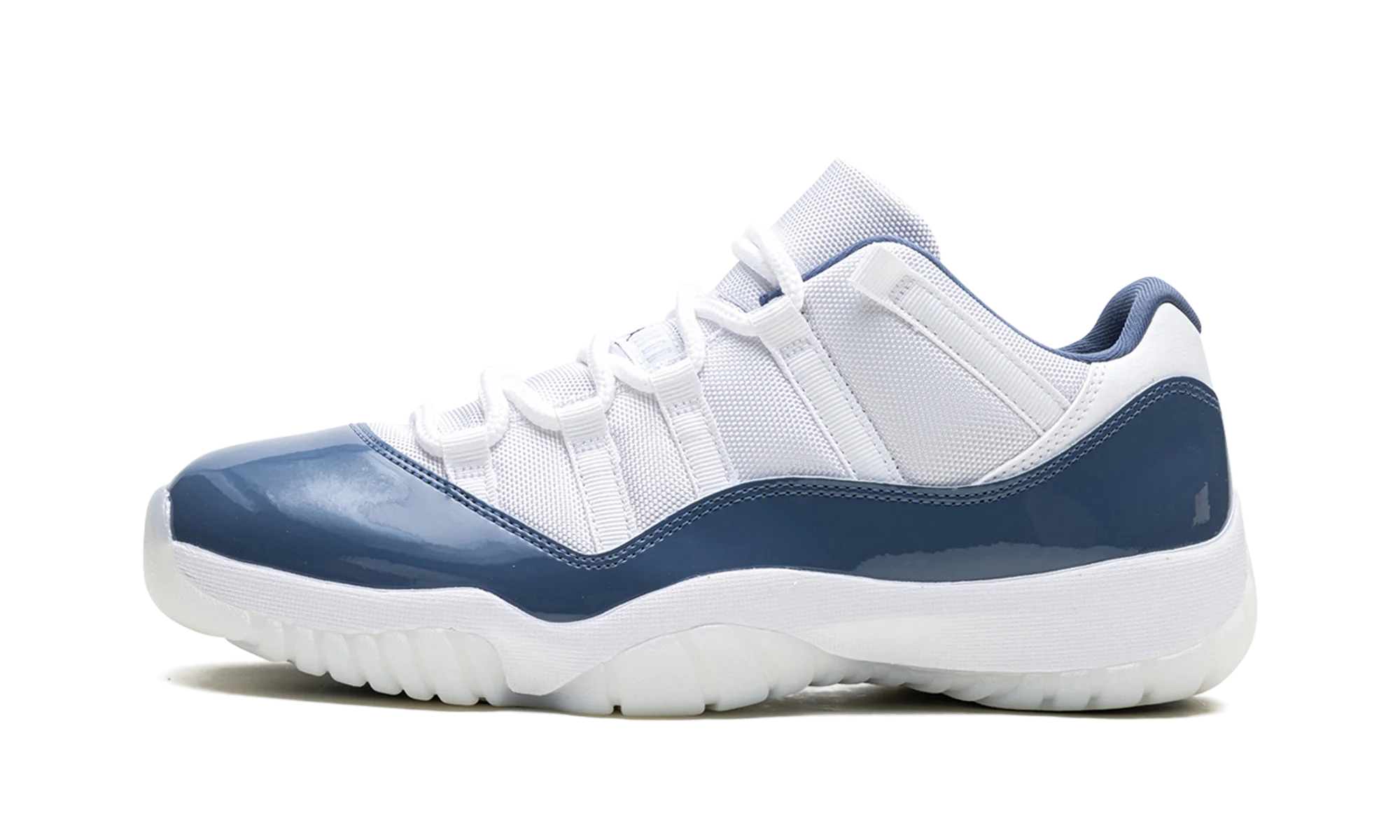 Jordan 11 Retro Low 